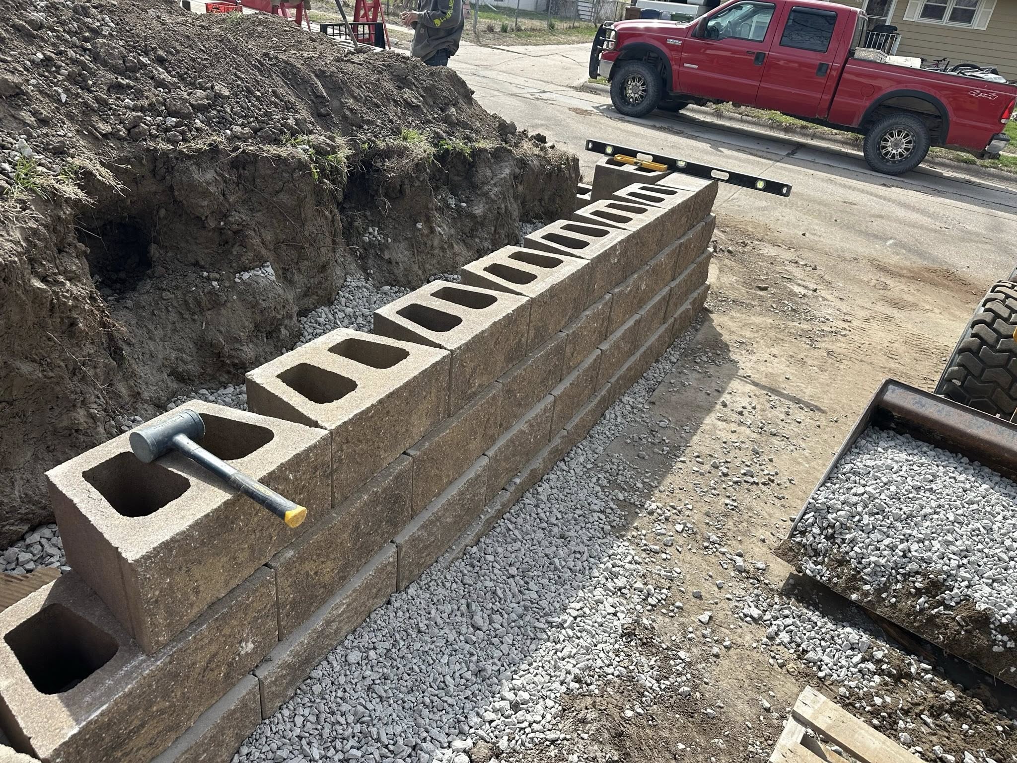 Expert retaining wall construction